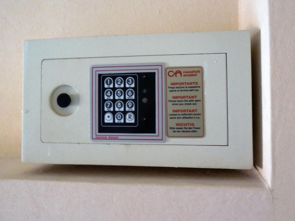 Mondial Hotel